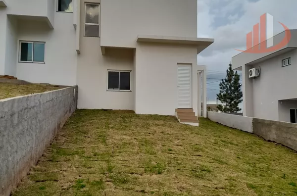 CASA 89m² COM 2 SUÍTES A VENDA NO BAIRRO PARQUE DO SOM EM PATO BRANCO/PR
