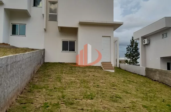 CASA 89m² COM 2 SUÍTES A VENDA NO BAIRRO PARQUE DO SOM EM PATO BRANCO/PR