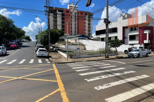 TERRENO PARA LOCAÇÃO COM 725,20m² NO CENTRO DE PATO BRANCO/PR
