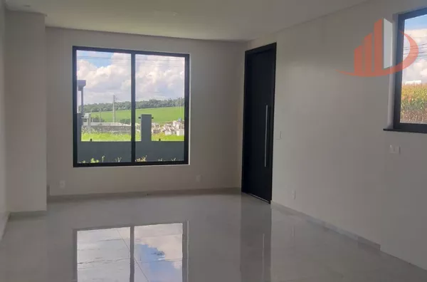 SOBRADO DE ESQUINA PARA LOCAÇÃO NO BAIRRO FRARON EM PATO BRANCO/PR