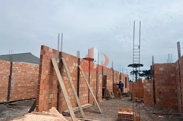 CASA ALTO PADRÃO COM 198,13m² À VENDA NO BAIRRO CADORIN EM PATO BRANCO/PR