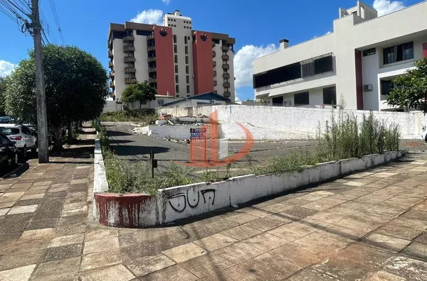 TERRENO PARA LOCAÇÃO COM 725,20m² NO CENTRO DE PATO BRANCO/PR - Foto 8