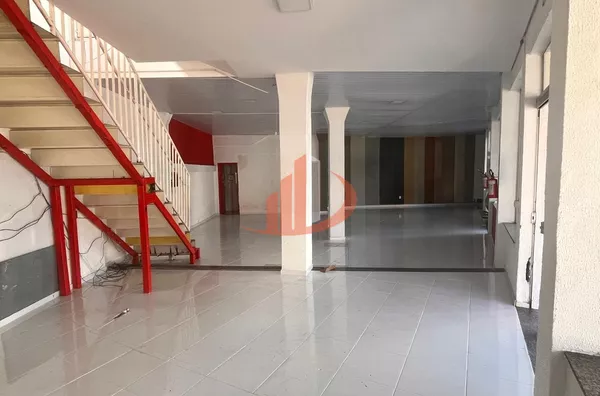 BELÍSSIMA SALA COMERCIAL NO CENTRO DA CIDADE DE PATO BRANCO/PR - Foto 7