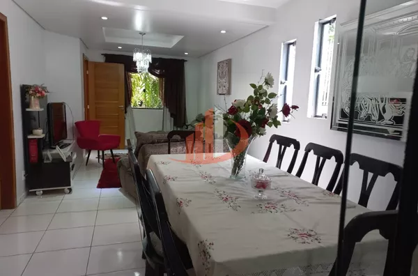CASA EM CONDOMÍNIO FECHADO EM PATO BRANCO/PR