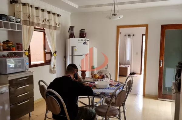 CASA 180m² COM TERRENO DE 360² NO CENTRO DE PATO BRANCO/PR - Foto 12