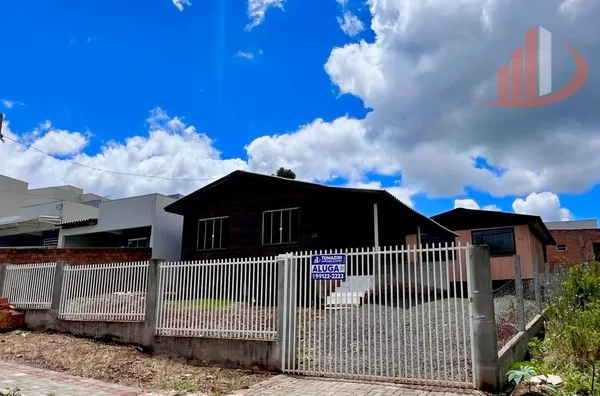CASA PARA LOCAÇÃO NO BAIRRO FRARON EM PATO BRANCO/PR