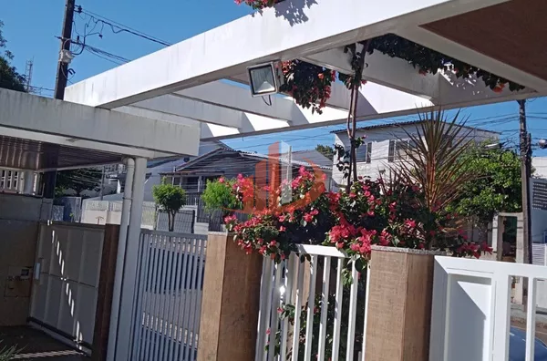 CASA COM 390m² NO BAIRRO LA SALLE EM PATO BRANCO/PR