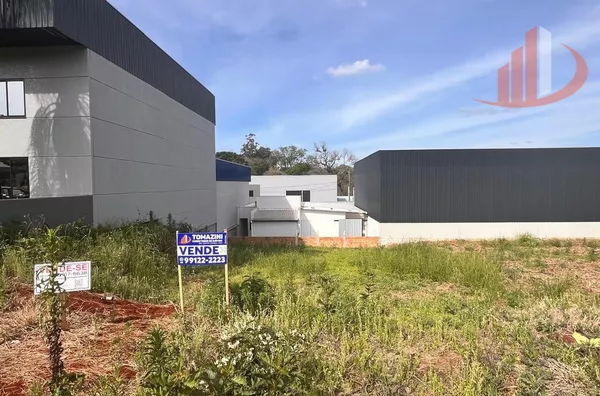 TERRENO COM 240m² PARA VENDA NO BAIRRO FRARON EM PATO BRANCO/PR