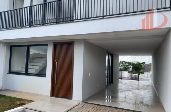 SOBRADO TRIPLEX PARA LOCAÇÃO NO BAIRRO FRARON/PR