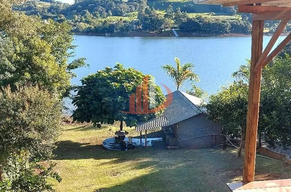 CASA NO ALAGADO DE MANGUEIRINHA/PR PARA VENDA