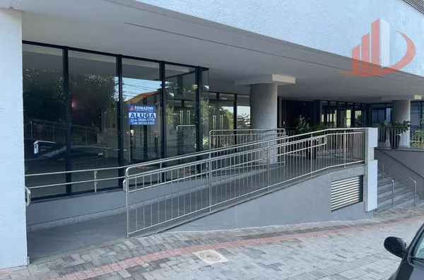 SALA COMERCIAL COM 197,11m² PARA LOCAÇÃO NO CENTRO EM PATO BRANCO/PR