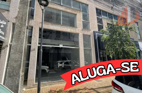SALA COMERCIAL COM 180m² NO CENTRO DE PATO BRANCO PARA LOCAÇÃO