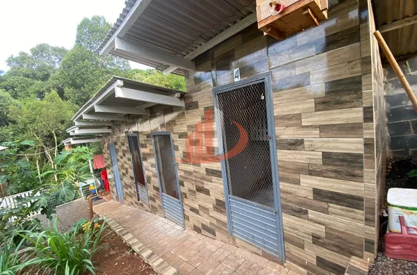 CHÁCARA COM 1200m² PRÓXIMO A ÁREA URBANA EM PATO BRANCO/PR - Foto 6