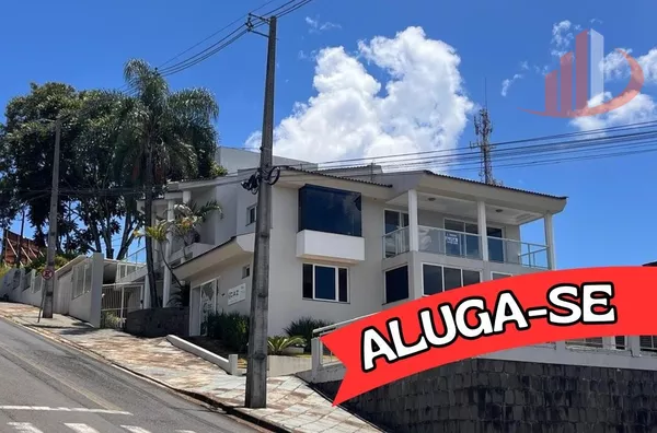 CASA ALTO PADRÃO PARA LOCAÇÃO RESIDENCIALOU COMERCIAL EM ÓTIMA LOCALIZAÇÃO EM PATO BRANCO/PR