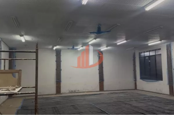 SALA COMERCIAL COM 352m² PARA LOCAÇÃO NO CENTRO DE PATO BRANCO/PR - Foto 6
