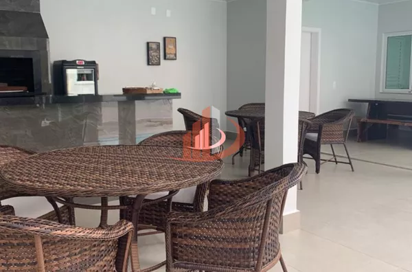VENDE-SE CASA NO BAIRRO FRARON EM PATO BRANCO! - Foto 3