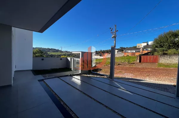 CASA A VENDA COM 126m² NO BAIRRO SÃO FRANCISCO EM PATO BRANCO/PR