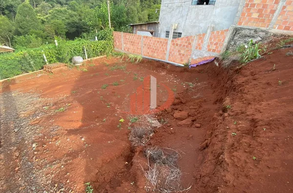 CHÁCARA COM 1200m² PRÓXIMO A ÁREA URBANA EM PATO BRANCO/PR - Foto 27
