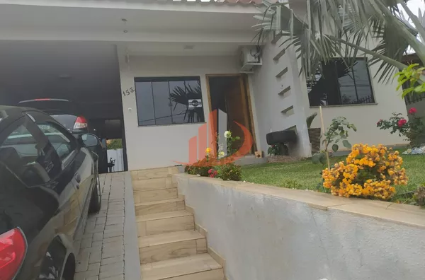 CASA NO BAIRRO PAULO AFONSO, COM 118m² EM PATO BRANCO/PR
