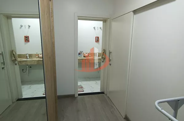 CASA COM 167m² DE ÁREA CONSTRUÍDA NO BAIRRO SÃO FRANCISCO EM PATO BRANCO/PR