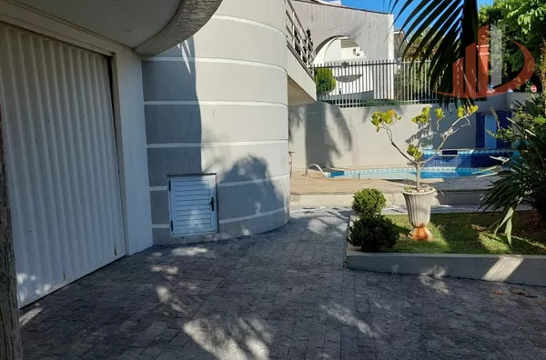 CASA À VENDA COM 292m² NO BAIRRO JARDIM DAS AMÉRICAS EM PATO BRANCO/PR