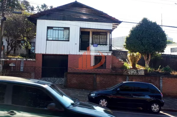 CASA A VENDA NO BAIRRO SÃO VICENTE EM PATO BRANCO/PR