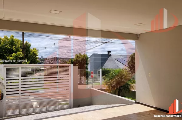 Casa Alto Padrão para Venda em Pato Branco / PR no bairro Aeroporto