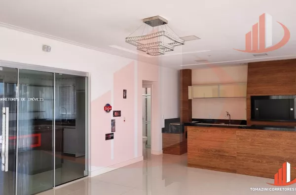 Casa Alto Padrão para Venda em Pato Branco / PR no bairro Aeroporto