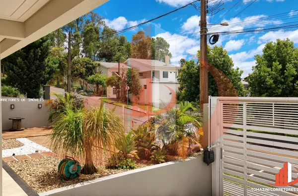 Casa Alto Padrão para Venda em Pato Branco / PR no bairro Aeroporto