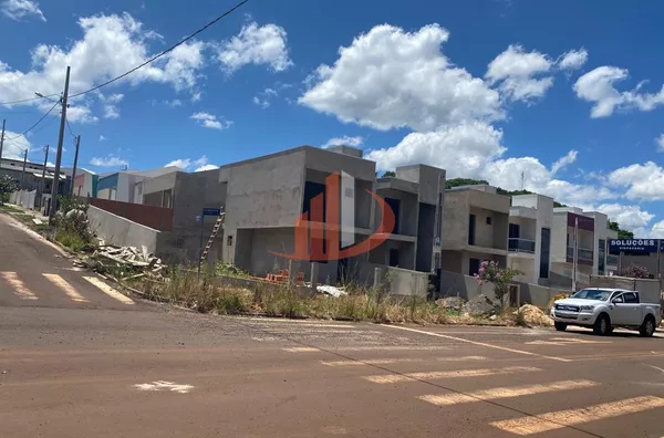 SOBRADO PARA VENDA NO BAIRRO PLANALTO EM PATO BRANCO/PR - Foto 2