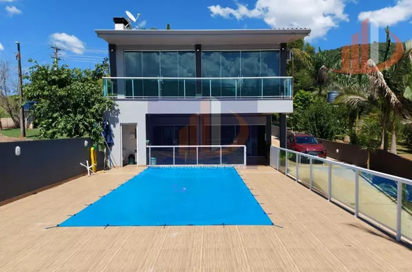 Casa para Venda em Mangueirinha / PR no bairro Zona Rural