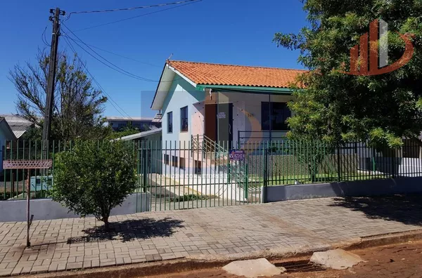 Casa para Venda em Pato Branco / PR no bairro Alvorada