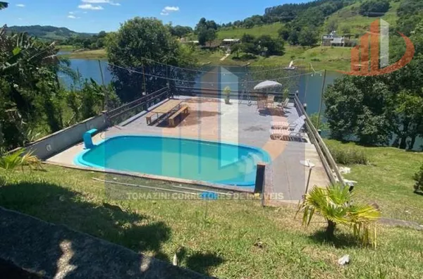 Casa para Venda em Mangueirinha / PR