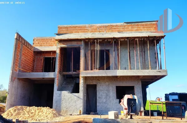 Casa para Venda em Pato Branco / PR no bairro Fraron