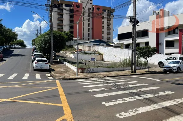 TERRENO PARA LOCAÇÃO COM 725,20m² NO CENTRO DE PATO BRANCO/PR