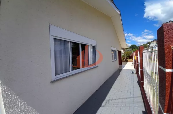 Casa em ótima localização no Bairro São Vicente em Pato Branco/PR