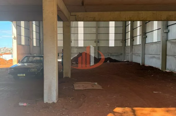 BARRACÃO COM 500m² PARA LOCAÇÃO NO BAIRRO AEROPORTO EM PATO BRANCO/PR - Foto 7