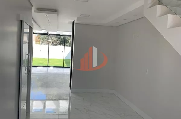 SOBRADO COM 165m² NO BAIRRO FRARON EM PATO BRANCO/PR - Foto 6