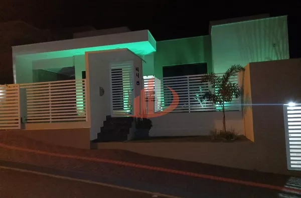 CASA PARA VENDE EM CORONEL VIVIDA/PR COM 145m² - Foto 6