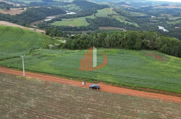 VENDE-SE PROPRIEDADE RURAL Á 18KM DA CIDADE DE PATO BRANCO!