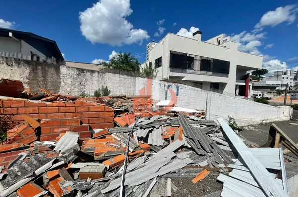 TERRENO PARA LOCAÇÃO COM 725,20m² NO CENTRO DE PATO BRANCO/PR - Foto 14