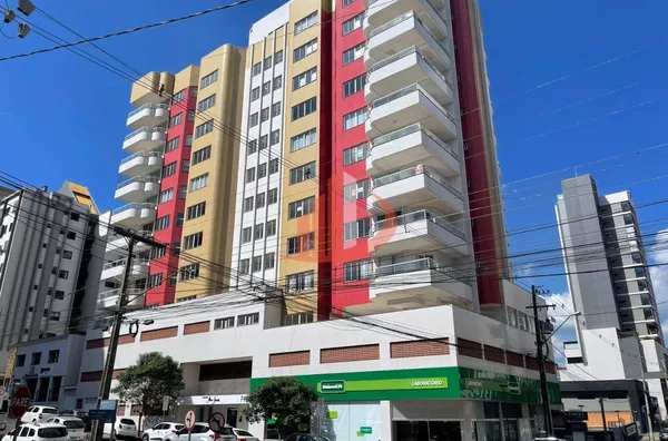 APARTAMENTO COM 197m² NO CENTRO EM PATO BRANCO/PR