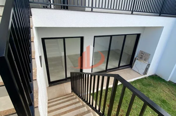 SOBRADO TRIPLEX PARA LOCAÇÃO NO BAIRRO FRARON/PR - Foto 7