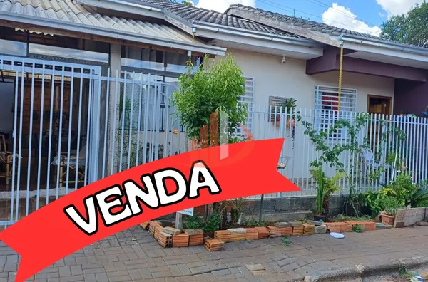 CASA À VENDA COM 100m² EM VITORINO/PR