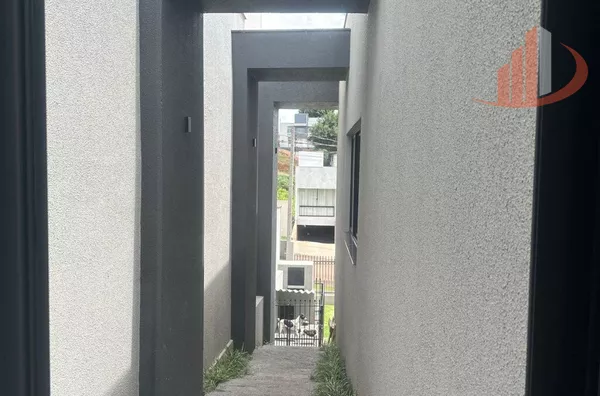 VENDE-SE CASA NO BAIRRO MENINO DEUS EM PATO BRANCO!!