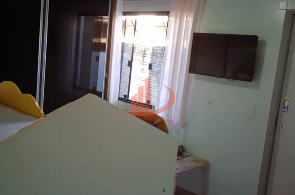 CASA COM 260m² EM CORONEL VIVIDA/PR - Foto 20