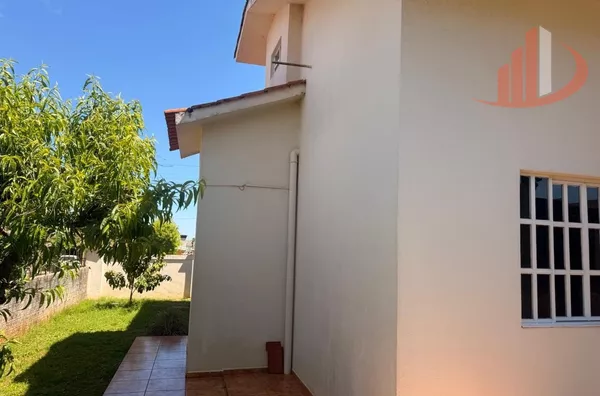 EXCELENTE CASA A VENDA EM MANGUEIRINHA/PR