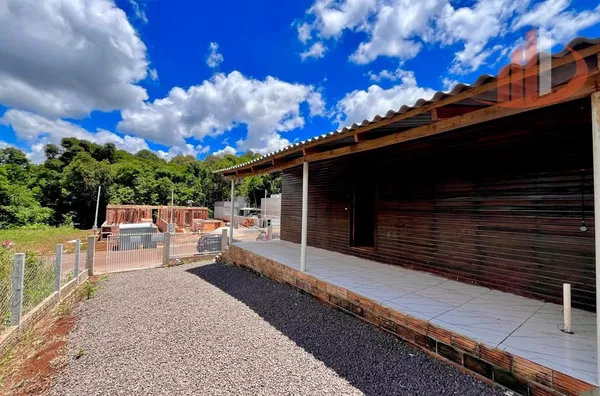 CASA PARA LOCAÇÃO NO BAIRRO FRARON EM PATO BRANCO/PR