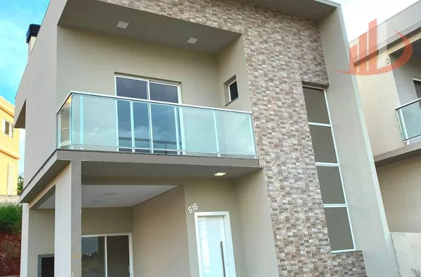 CASA COM 132,50m² NO BAIRRO SÃO VICENTE EM PATO BRANCO/PR