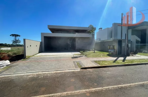 CASA ALTO PADRÃO BAIRRO CADORIN EM PATO BRANCO/PR